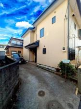 敷地広々50坪超の駅5分リフォームベースの戸建001